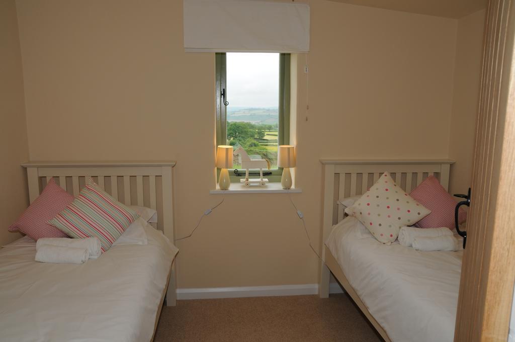 Wyke Farm Hotell Axminster Eksteriør bilde